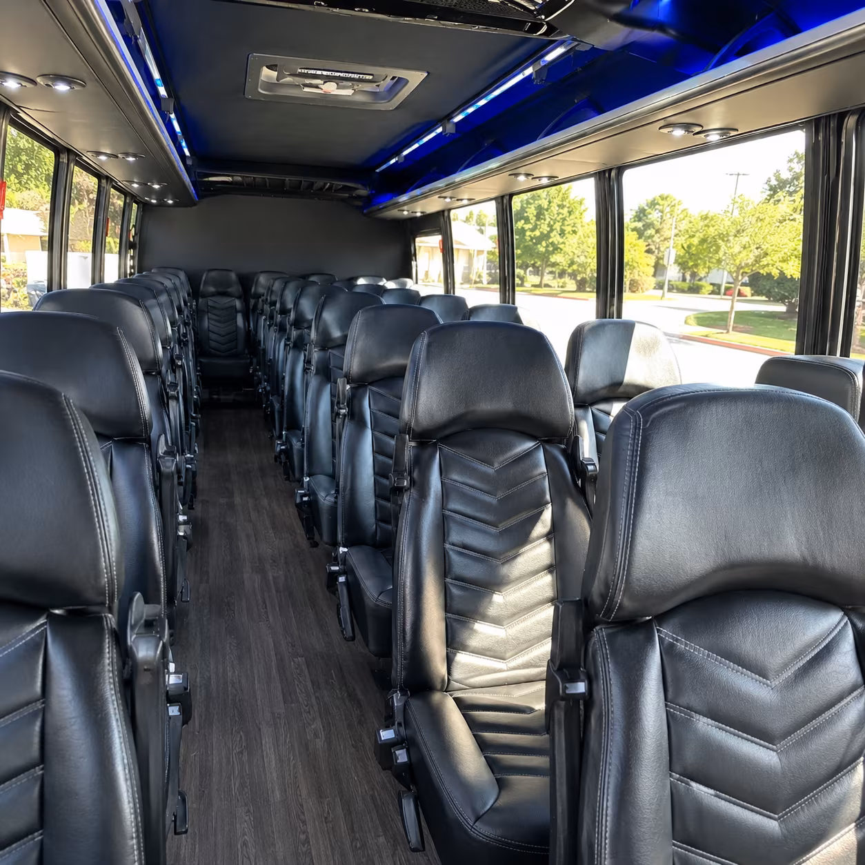 guest shuttles to the parlor and wedding venues around dayton